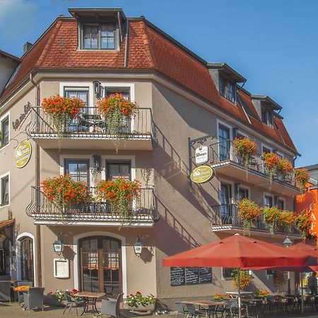 Hotel Restaurant Zum Schwan Mettlach Exteriör bild